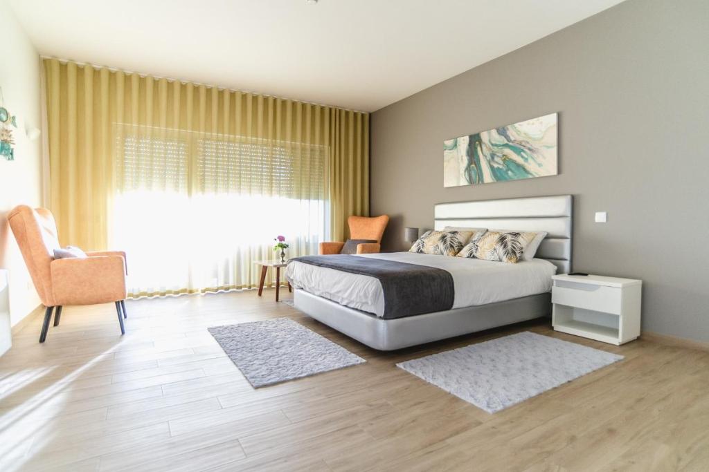 Suite S2 bedroom